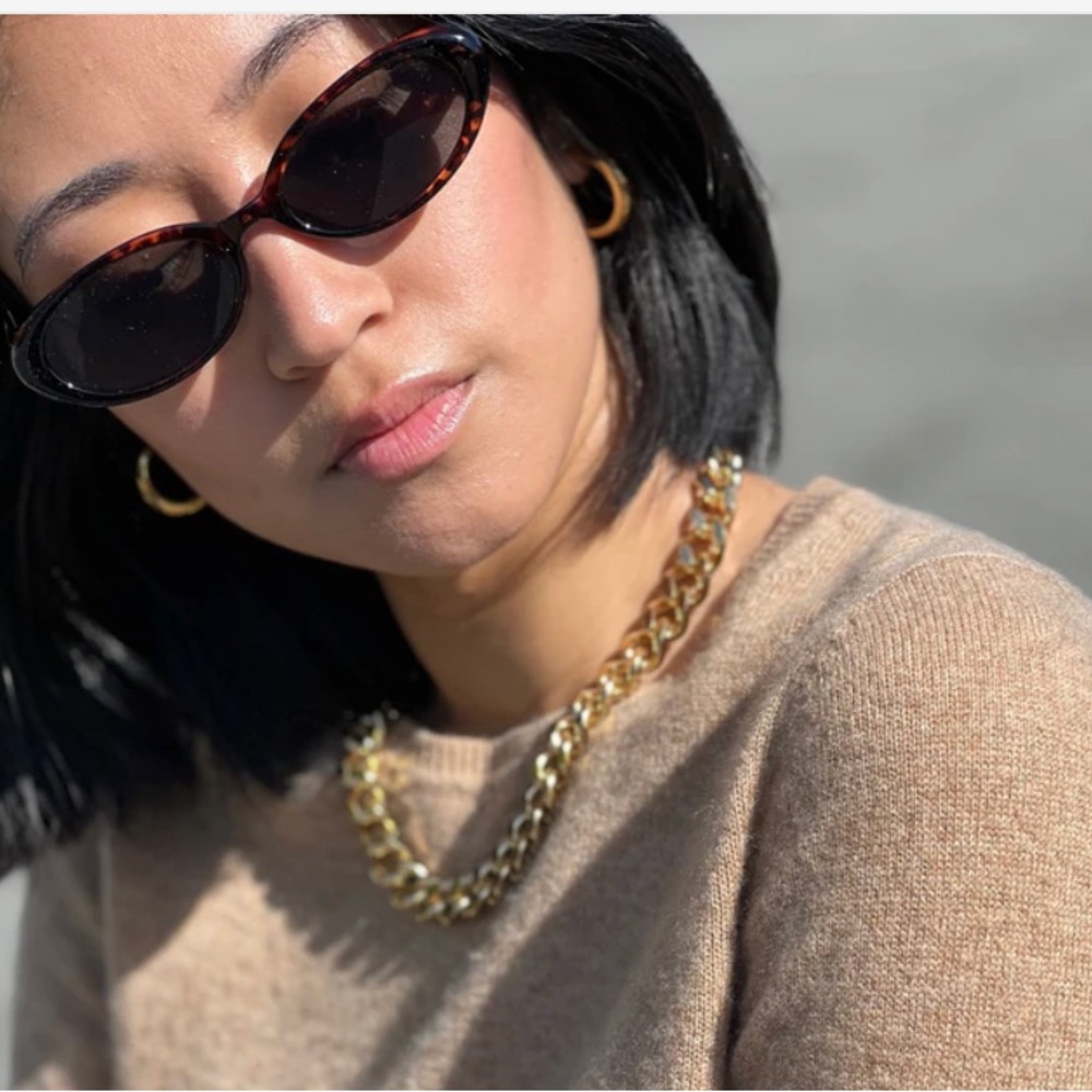 Beyond Stranger Studio Cleo Sunglasses - Black - 90s Oval Cat eye